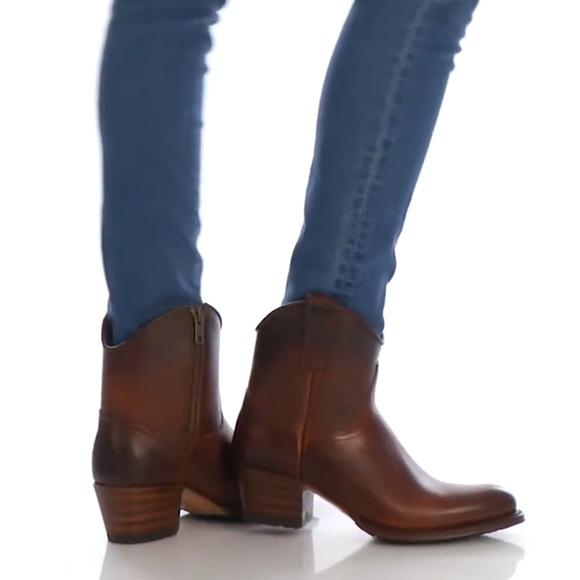 Frye Deborah Lug Boots - Picture 11 of 12